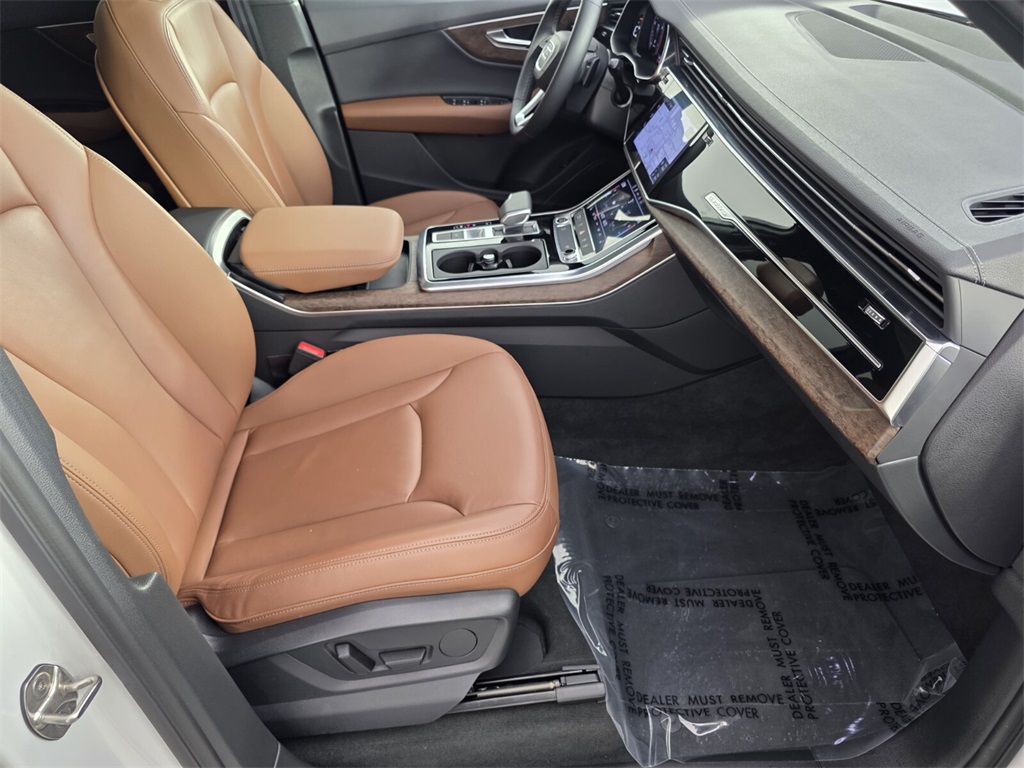2025 Audi Q7 55 Premium photo 29