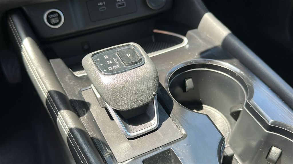2022 Nissan Rogue Platinum AWD photo 19