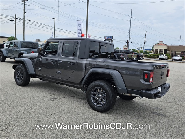 2025 Jeep Gladiator Sport S photo 9