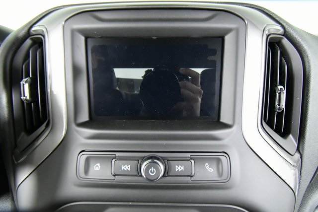 2025 Chevrolet Silverado 1500 photo 3