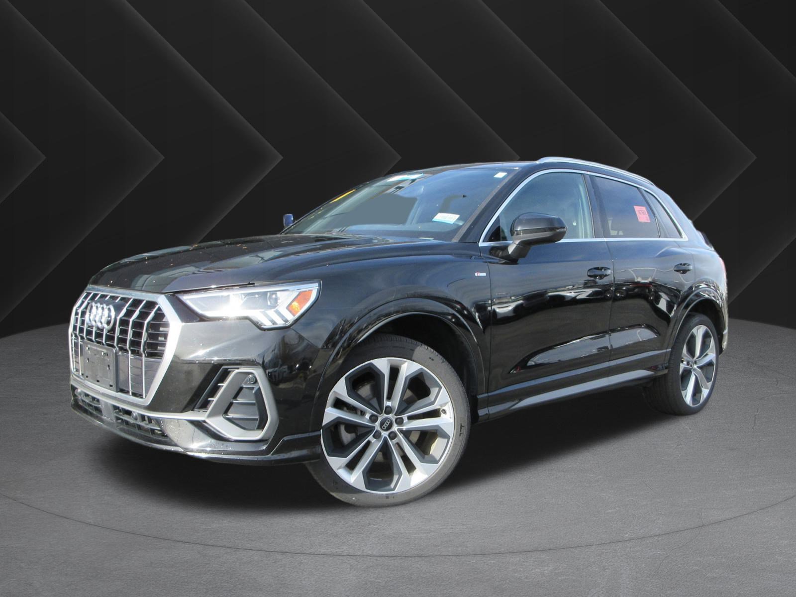 2020 Audi Q3 S Line Premium Plus's photo