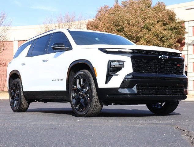 2026 Chevrolet Traverse RS's photo