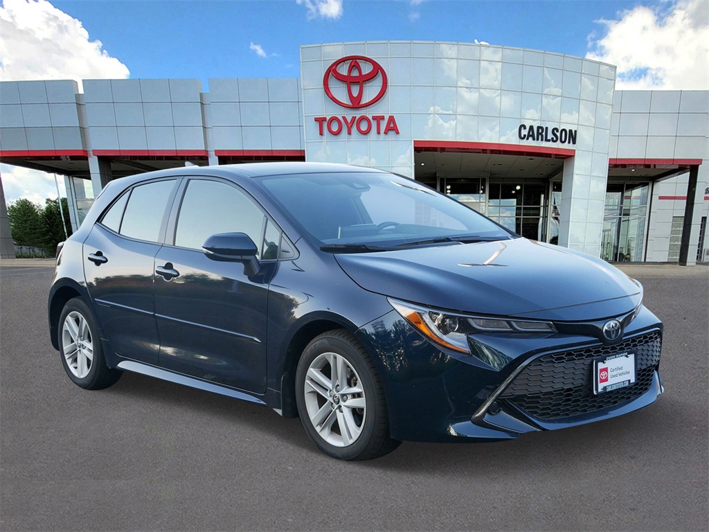 Certified 2022 Toyota Corolla Hatchback SE with VIN JTND4MBE0N3182113 for sale in Minneapolis, Minnesota