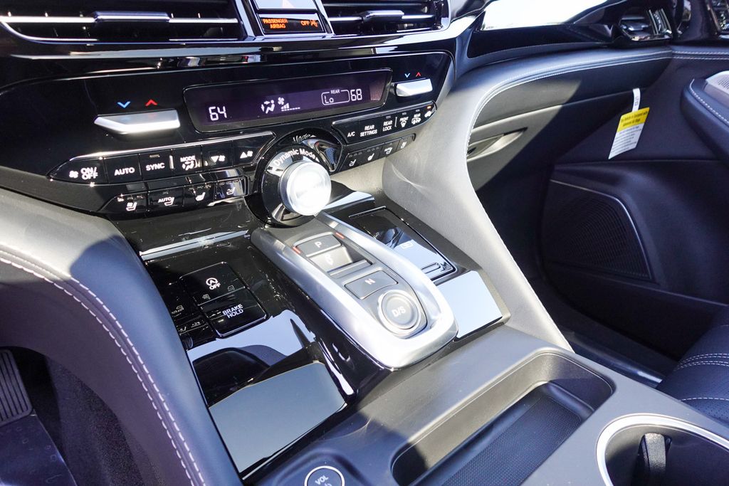 2026 Acura MDX Sport Advance photo 18