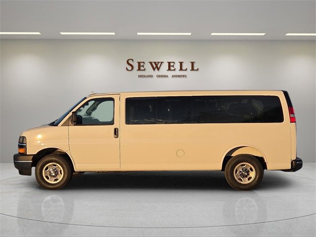 2025 Chevrolet Express Passenger 3500 photo 2
