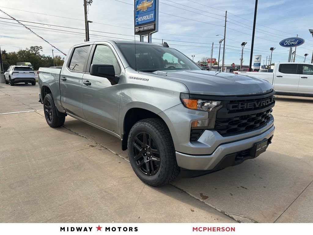 2026 Chevrolet Silverado 1500 Custom's photo