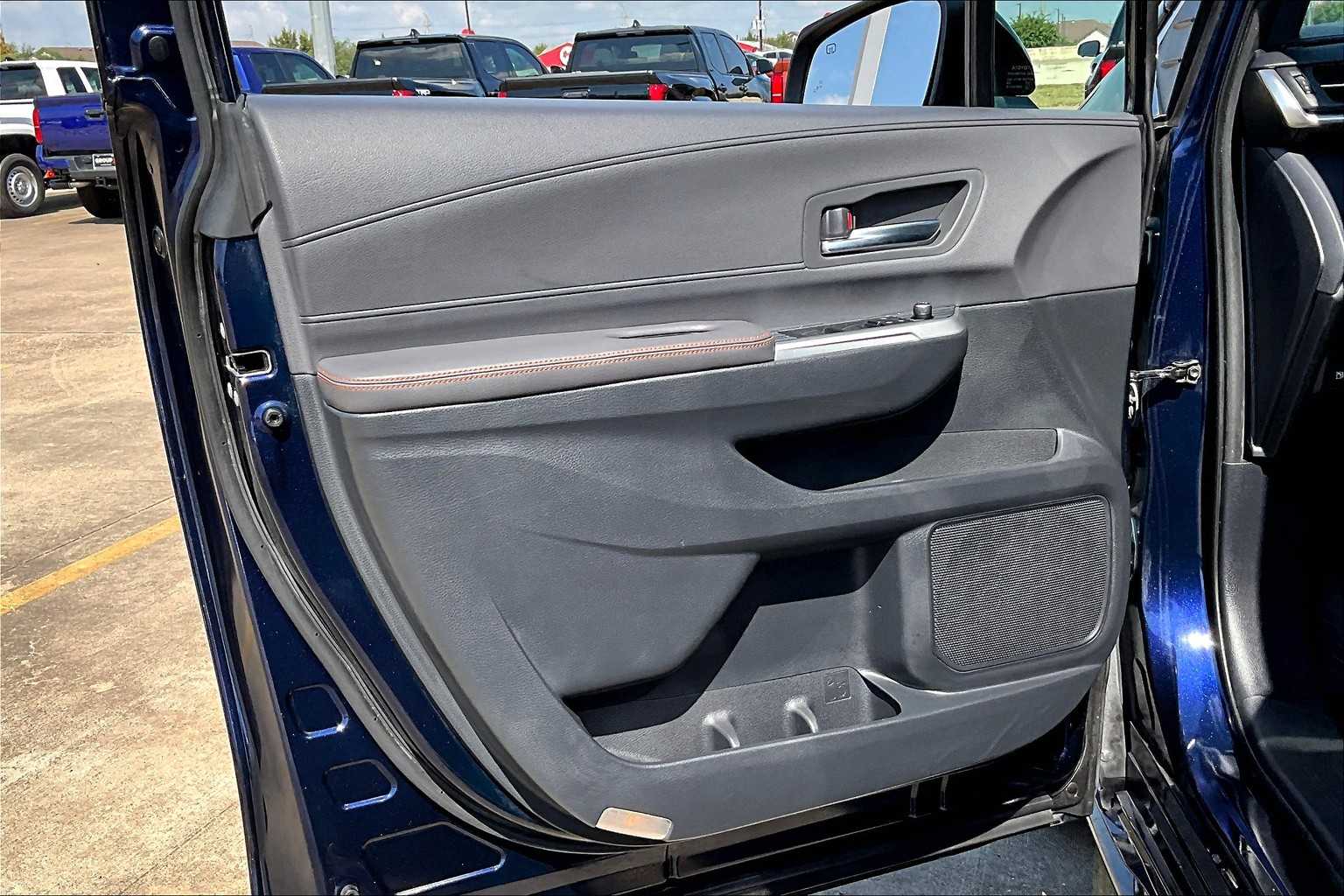 2021 Toyota Sienna XSE photo 18