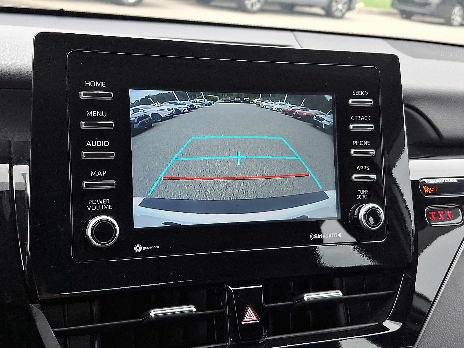 2023 Toyota Camry SE photo 17