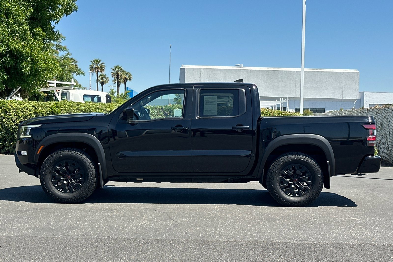 2022 Nissan Frontier PRO-4X photo 7