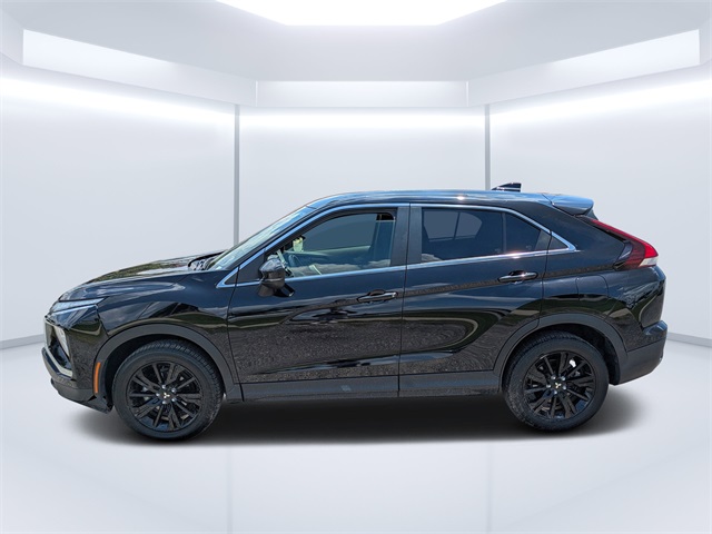 2023 Mitsubishi Eclipse Cross LE photo 6