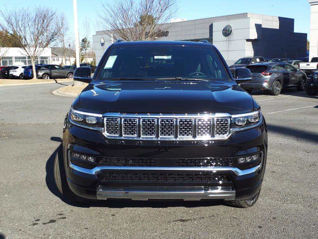 2024 Jeep Grand Wagoneer L III photo 2