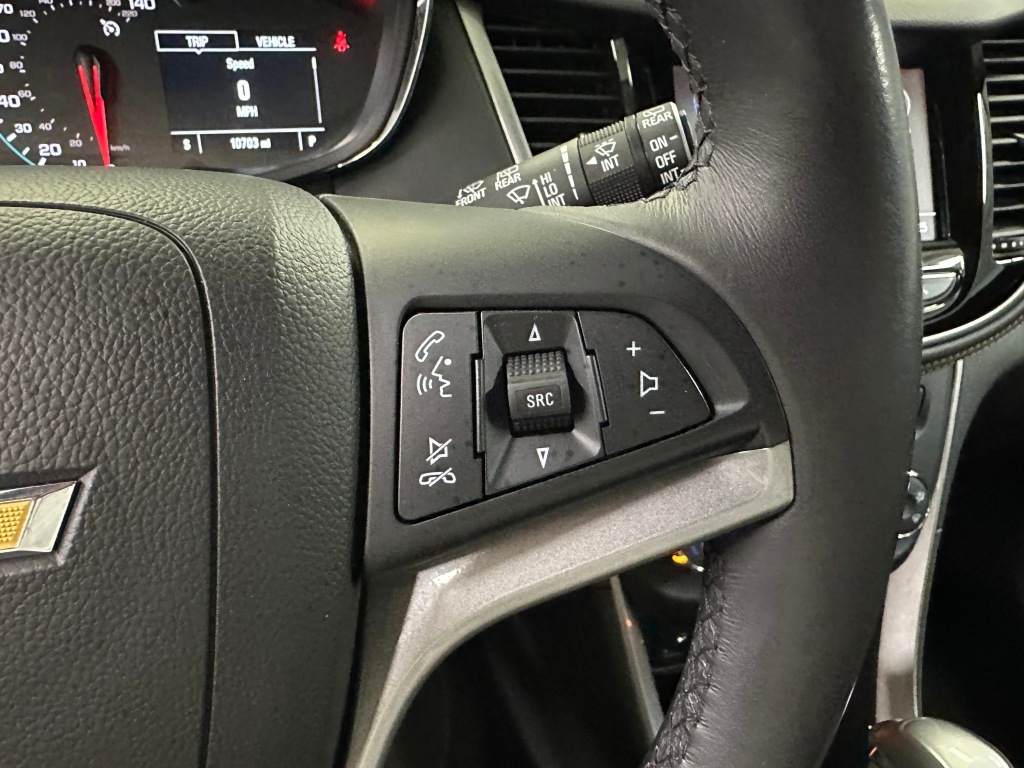 2022 Chevrolet Trax LT photo 9
