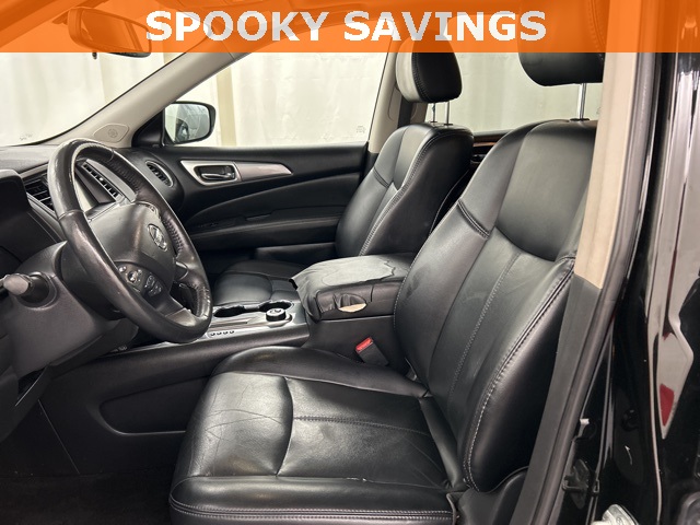 2018 Nissan Pathfinder SL photo 4