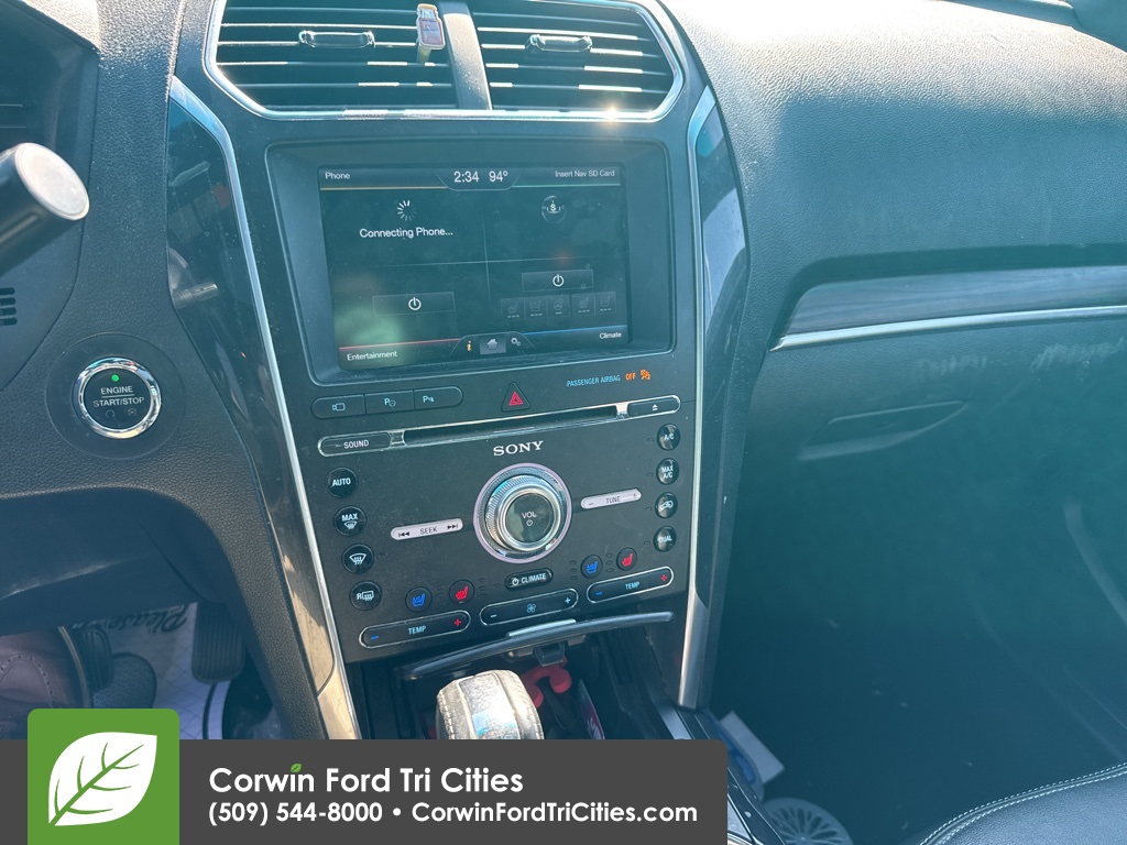 2016 Ford Explorer Limited photo 3