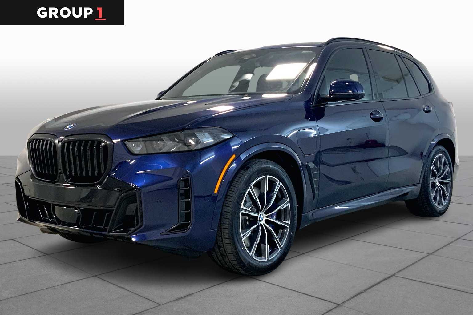 2026 BMW X5 50e's photo