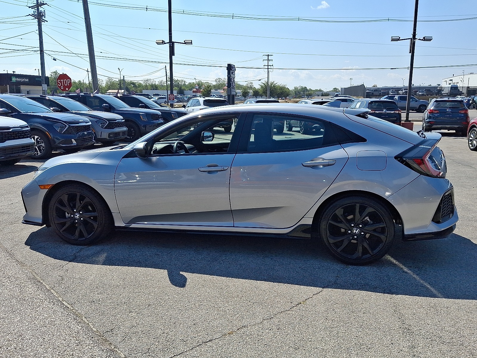 2017 Honda Civic Hatchback Sport photo 4