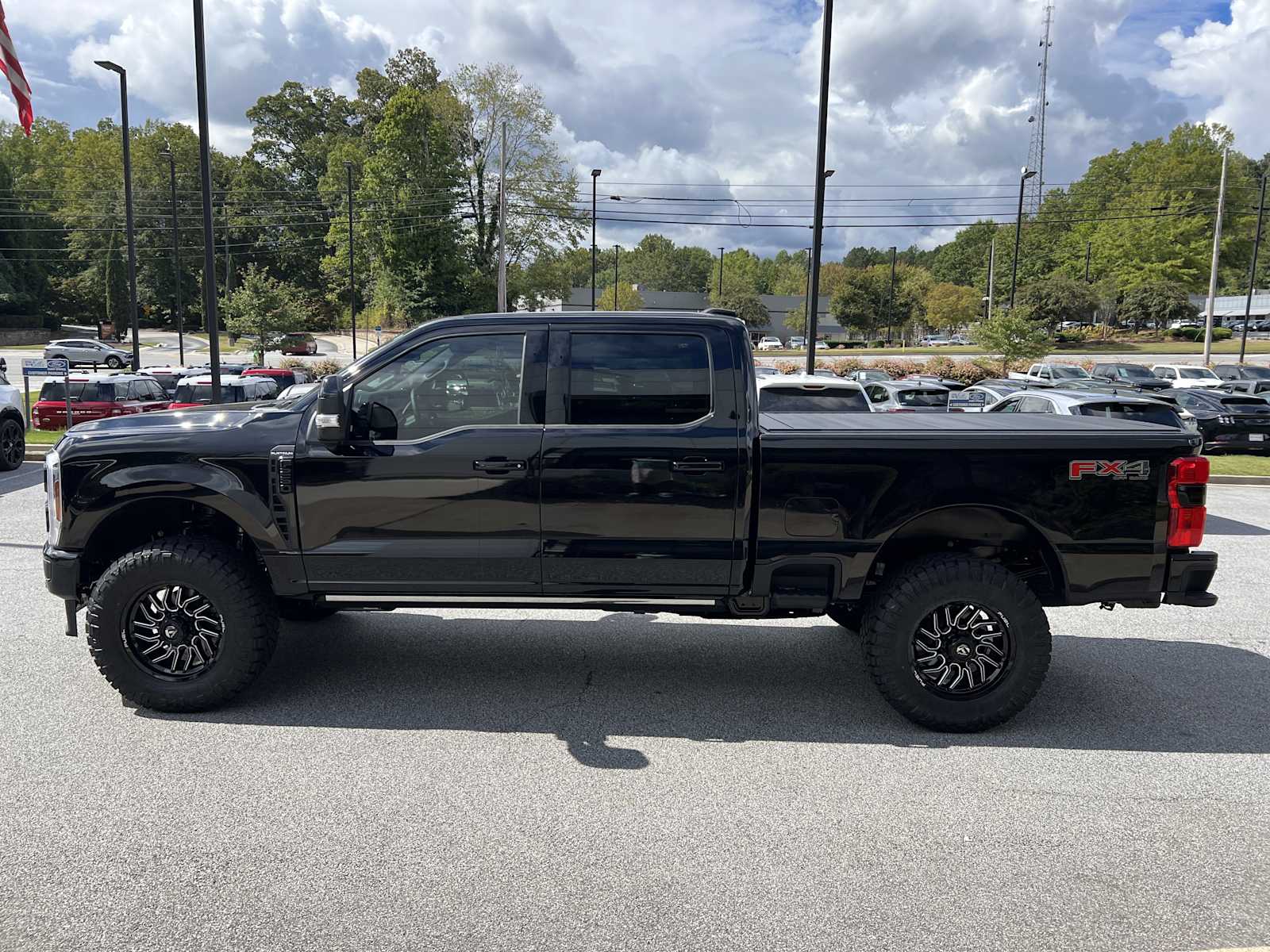2026 Ford F-250 Platinum photo 4