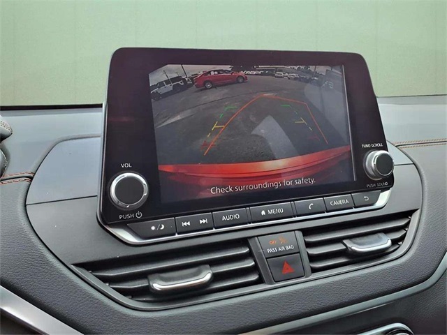 2021 Nissan Altima 2.5 SR photo 16