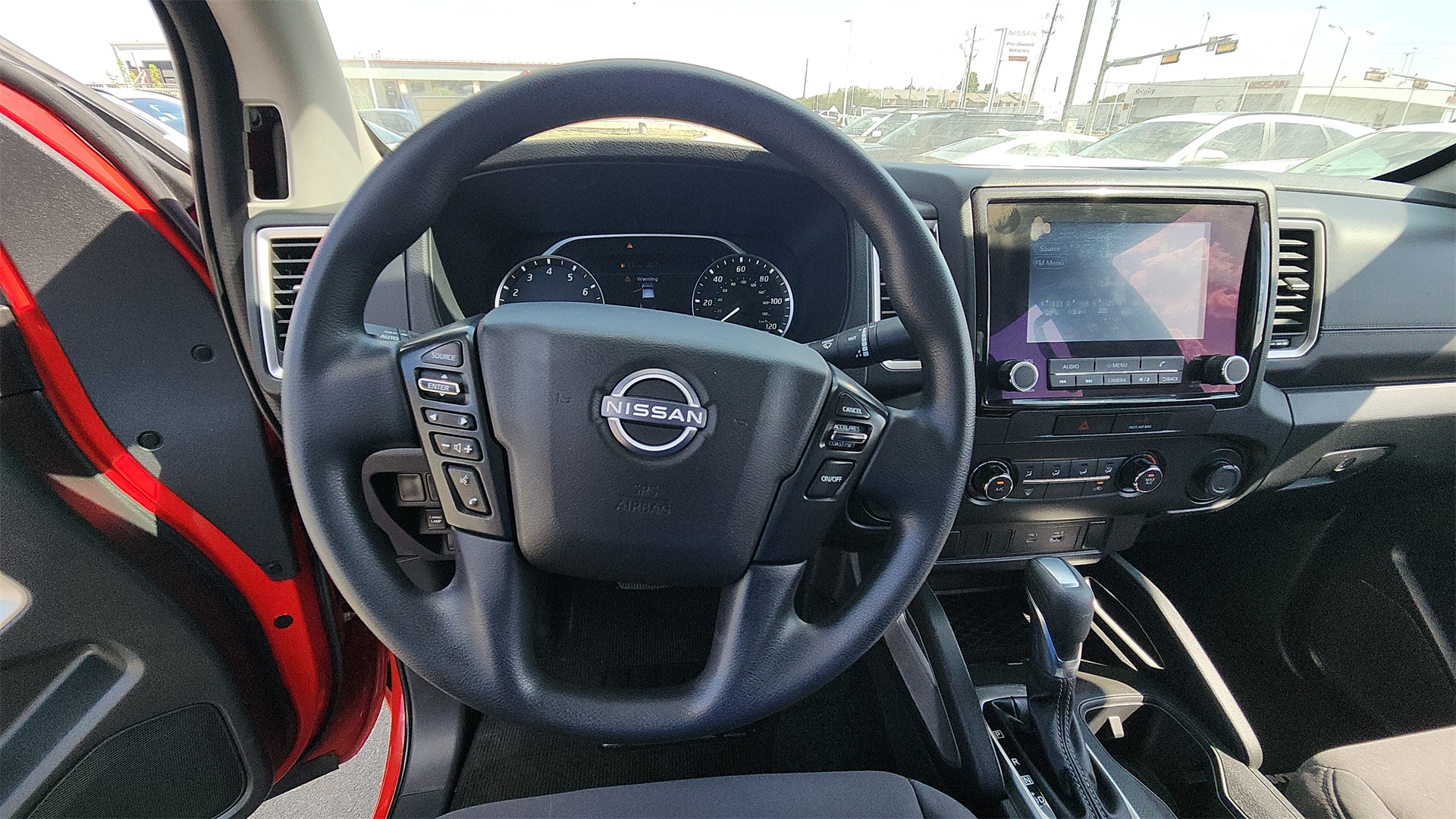 2022 Nissan Frontier SV photo 25