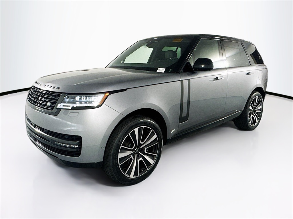 2025 Land Rover Range Rover SE's photo