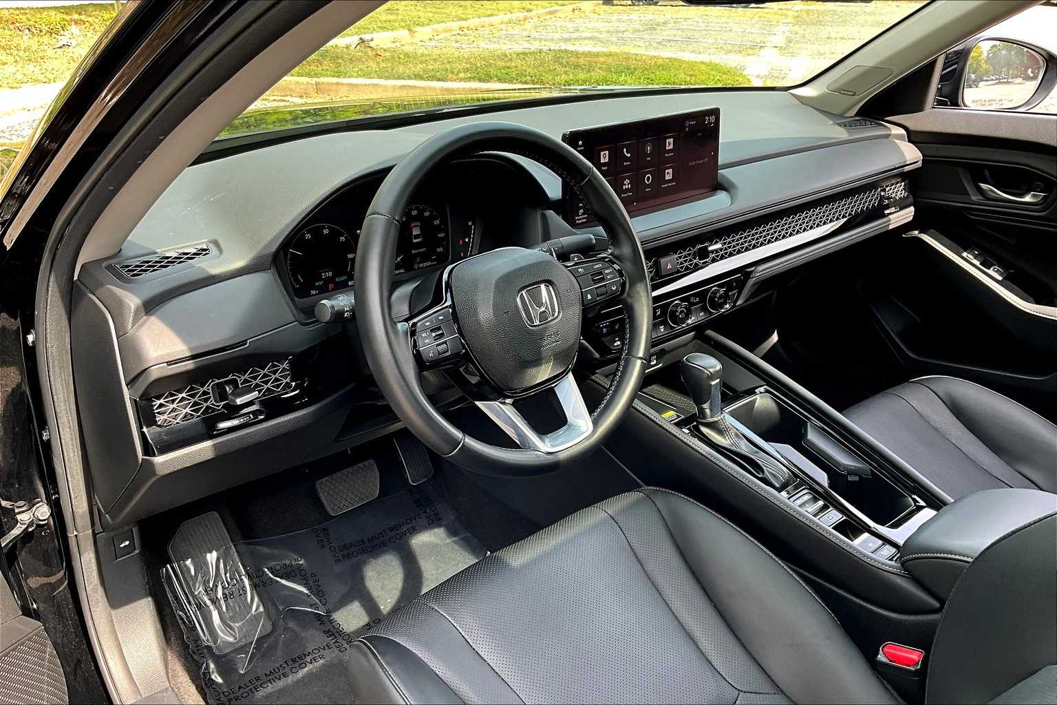 2023 Honda Accord Hybrid Touring photo 32