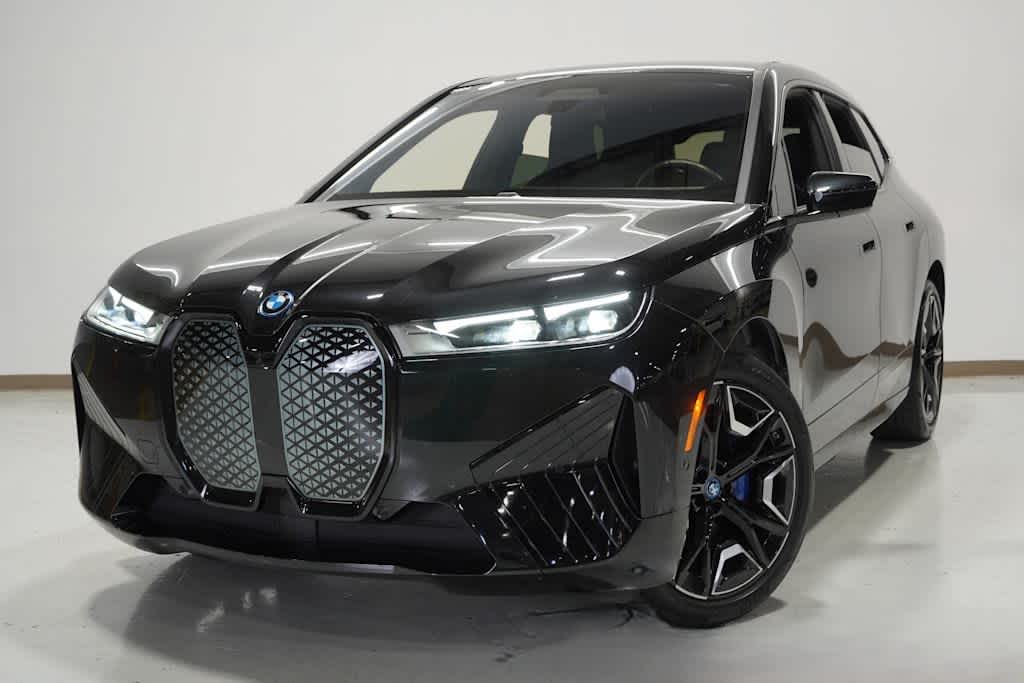 2025 BMW iX 50's photo