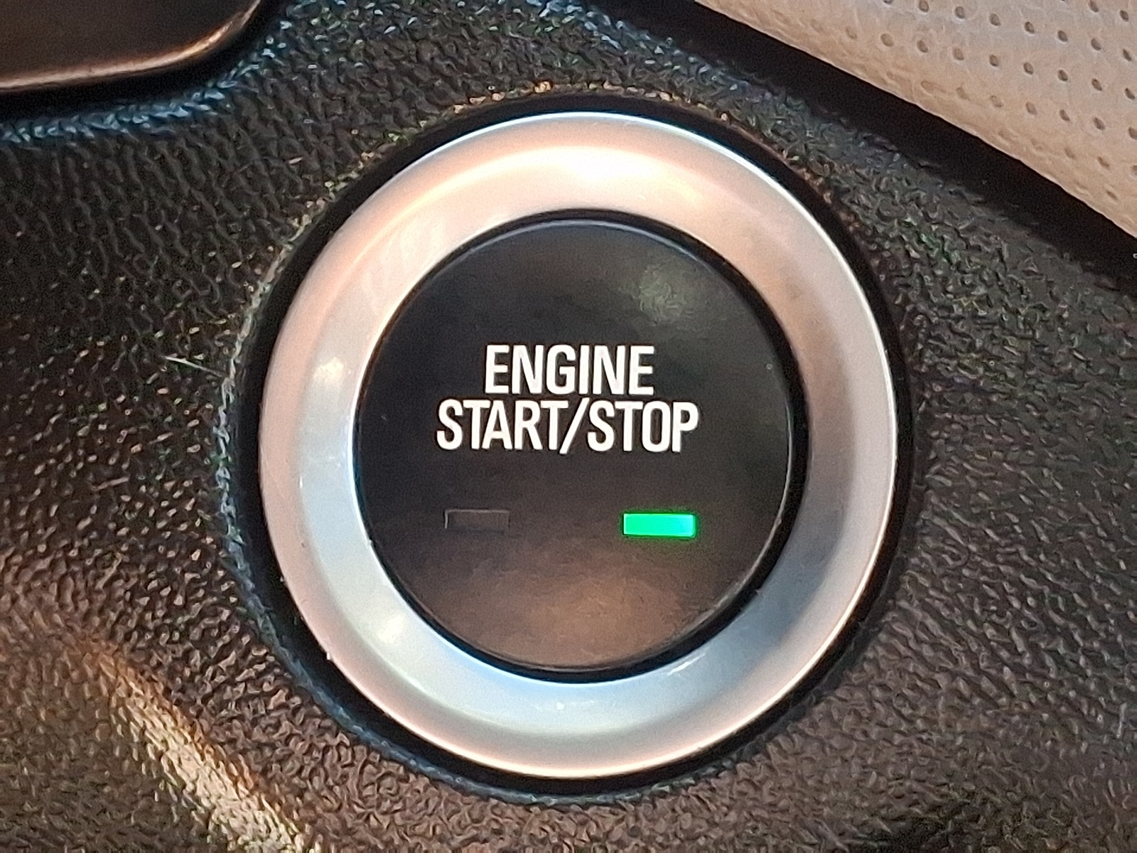 2019 Chevrolet Equinox Premier photo 25