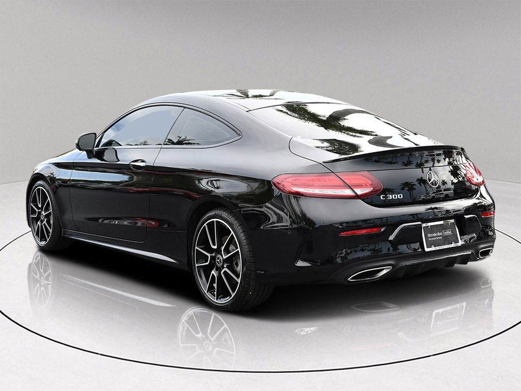 2022 Mercedes Benz C 300 photo 4