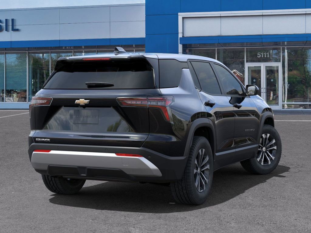 2026 Chevrolet Equinox LT photo 2