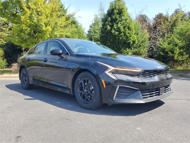 2026 Kia K5 LXS photo 3