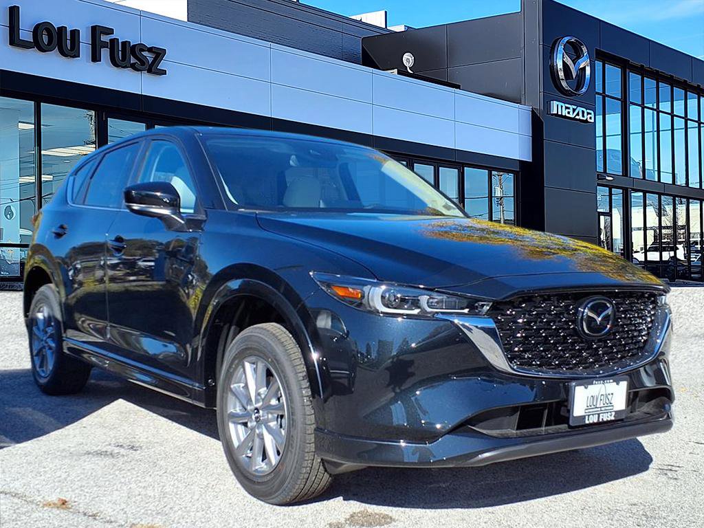 2025 Mazda CX-5 S Preferred package's photo