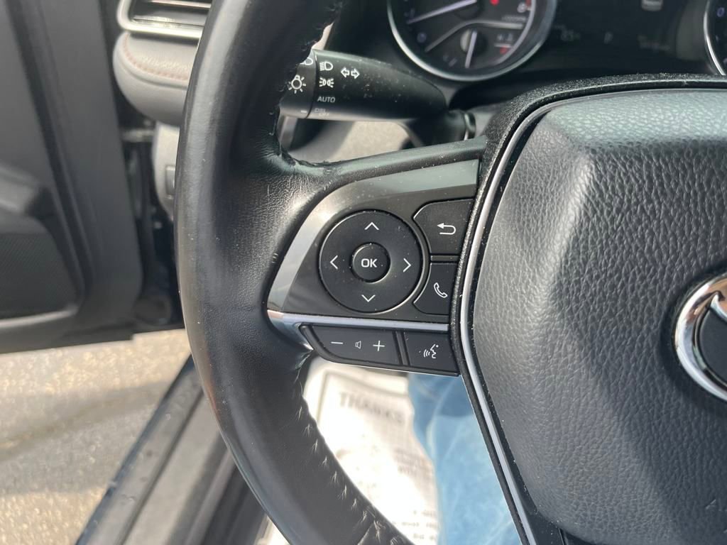 2019 Toyota Camry LE photo 8