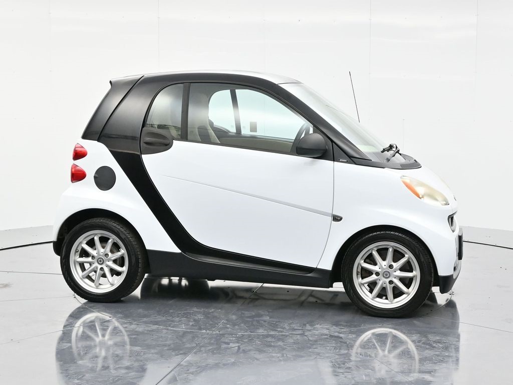2009 Smart Fortwo photo 4