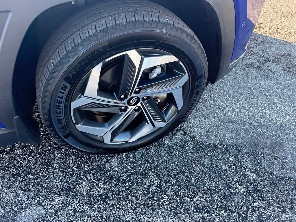 2022 Hyundai Tucson Limited photo 28