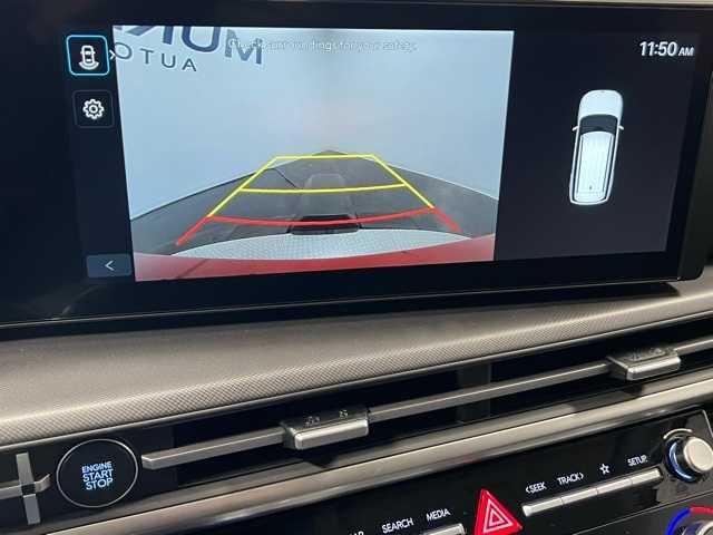 2025 Hyundai Santa Fe SEL photo 28