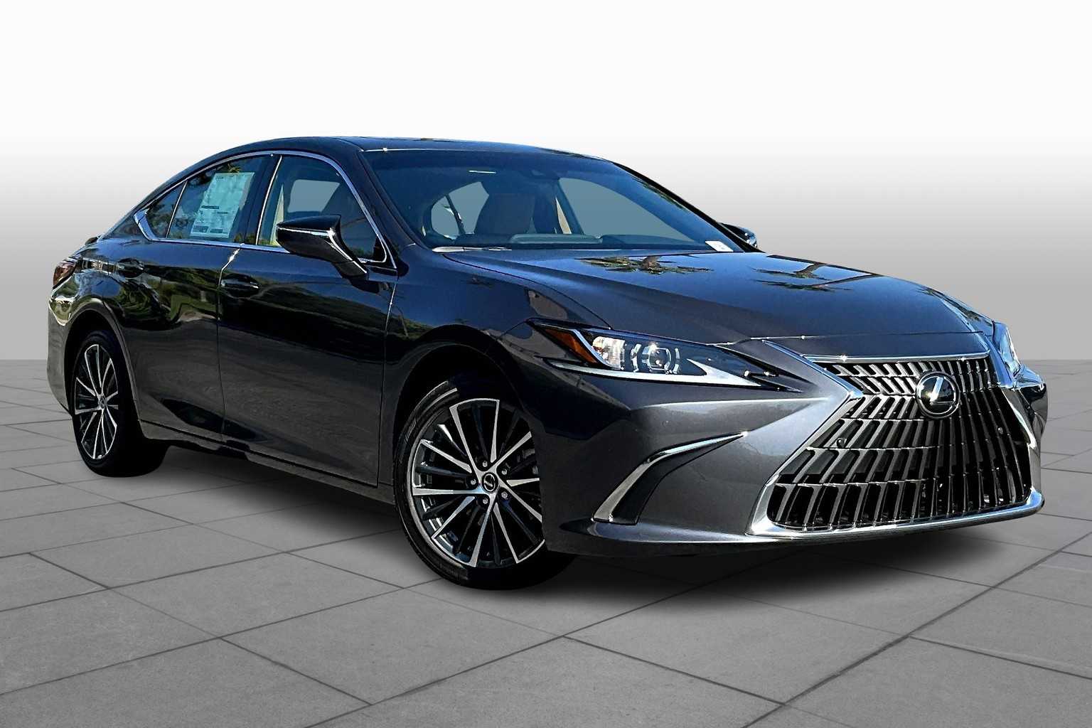2025 Lexus ES 300h photo 2