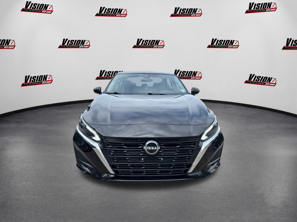 2023 Nissan Altima 2.5 SV photo 8