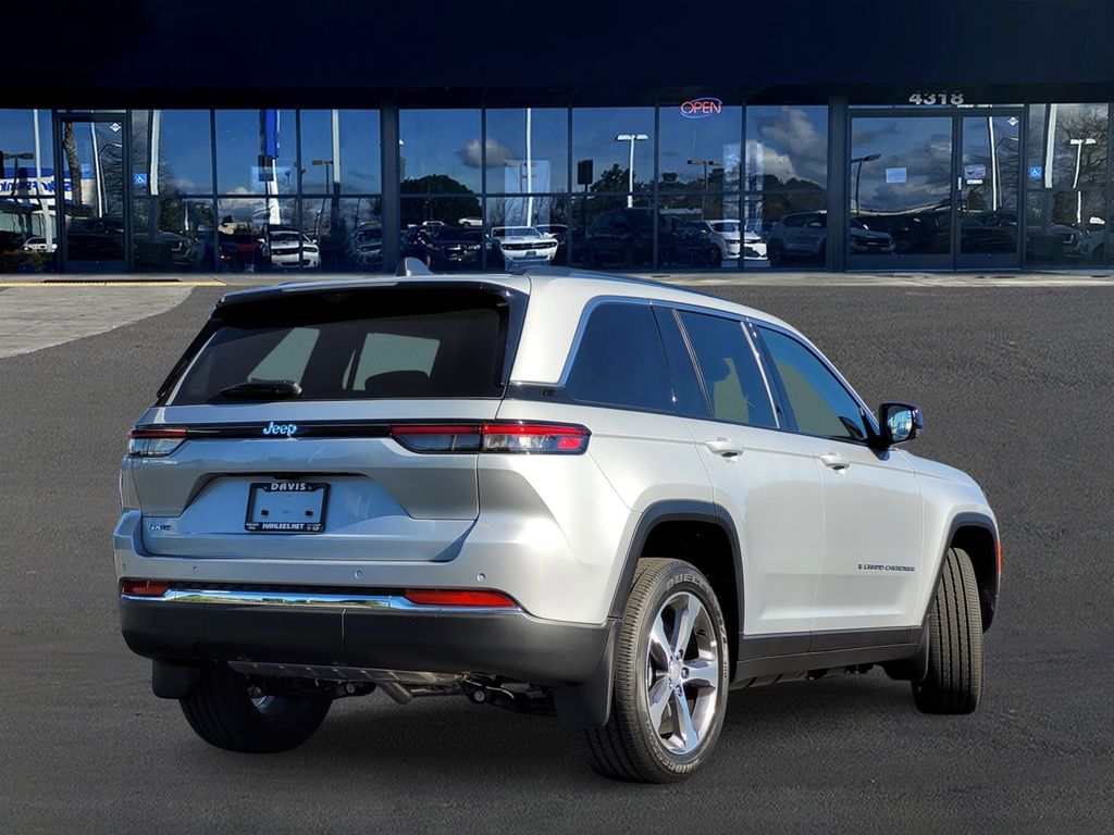 2023 Jeep Grand Cherokee 4xe Base photo 3