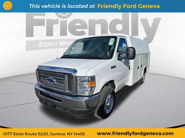 2025 Ford E-Series Base's photo