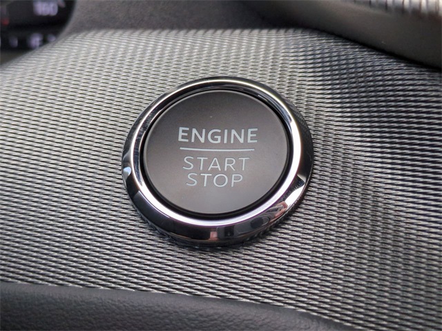 2025 Ford Explorer ST-Line photo 24