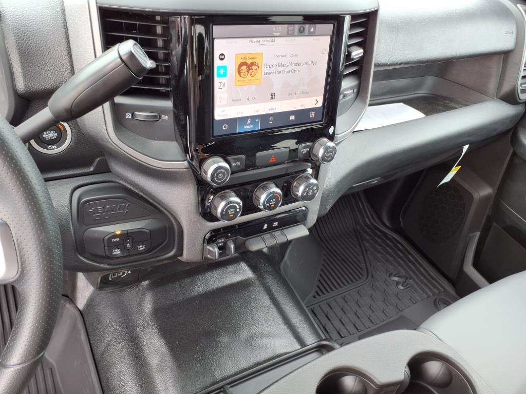 2025 Ram 2500 Tradesman photo 16