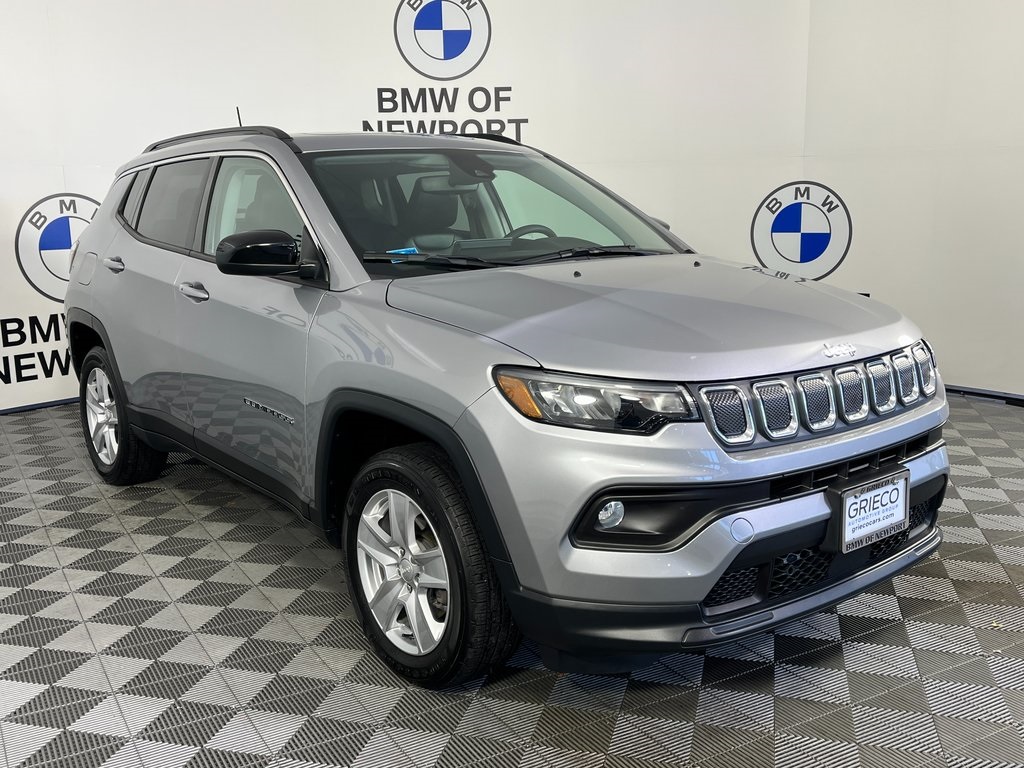 2022 Jeep Compass Latitude's photo