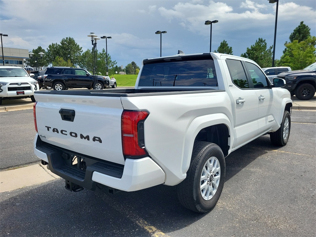 2024 Toyota Tacoma SR5 photo 3