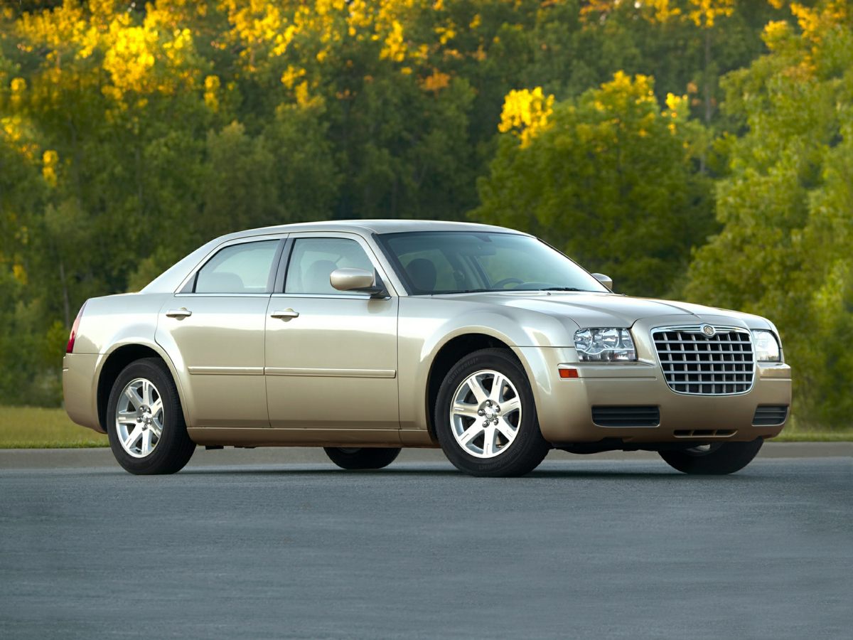 2008 Chrysler 300 Touring's photo