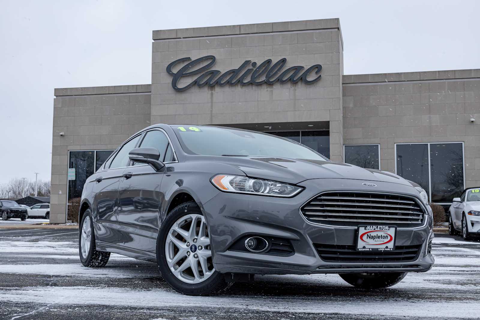 2014 Ford Fusion SE's photo