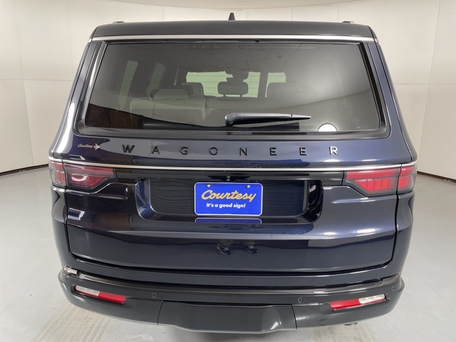 2025 Jeep Wagoneer Series III photo 6