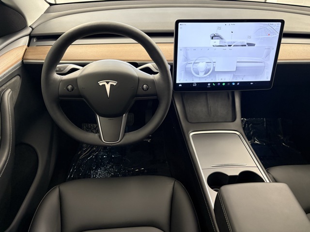 2023 Tesla Model Y Long Range photo 18