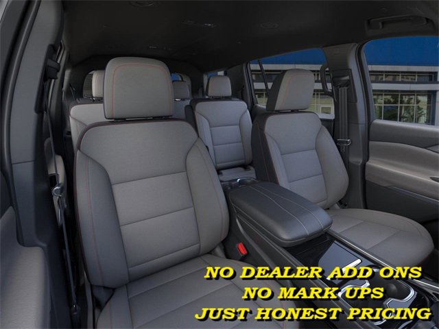 2025 Chevrolet Traverse photo 16