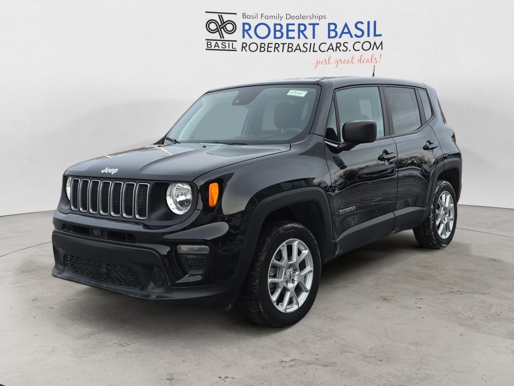2023 Jeep Renegade Latitude's photo