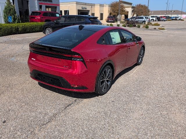 2026 Toyota Prius XLE photo 13